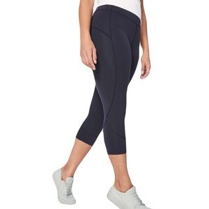 Lululemon In Movement High Rise Crop Everlux 19" Midnight Navy Sz 6 Like New
